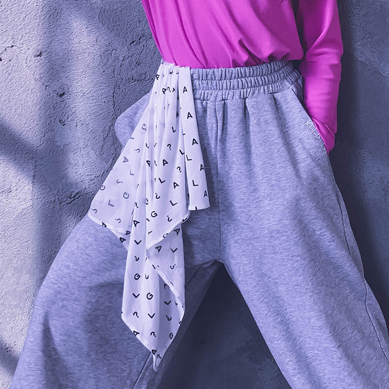 Leng Da Niang custom male and female children's pants towel Street dance performance trend with square scarf Street trend high street towel