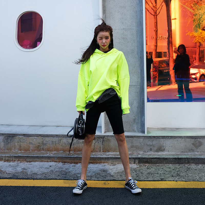 Black denim shorts women's 2020 spring net red high waist Korean version of stretch slim tight riding pants pants pants