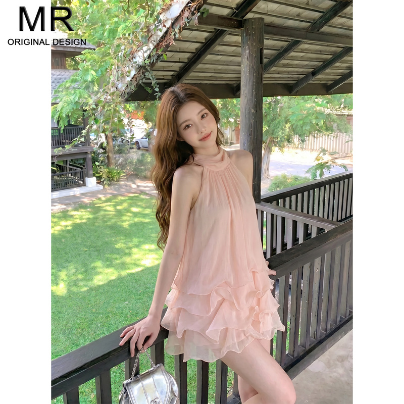 Korean-Style Atmospheric Pink Halter Neck Dress Set for Women 2026 New Summer Base Shorts Fashion Two-Piece Set Korean-Style Atmospheric Pink Halter Neck Dress Set for Women 2026 New Summer Base Shorts Fashion Two-Piece Set