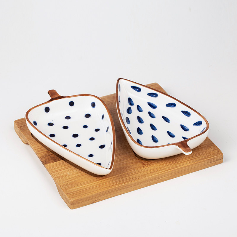 Milap Wind leaf shaped small saucer home creative cute little dish Saucer Sun-style Ceramic Dip Dish-Taobao
