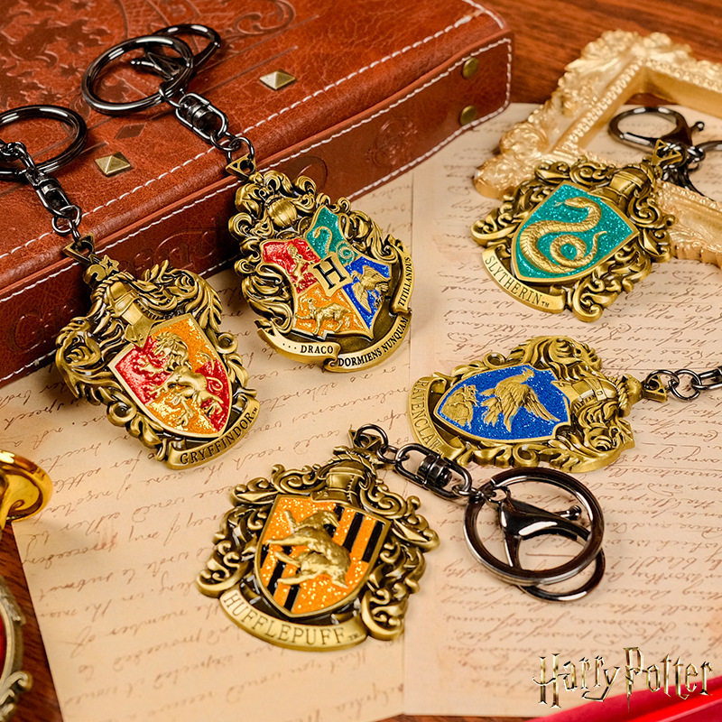 Authentic Harry Potter Metal Keychain Hogwarts Gryffindor Malfoy Merchandise Backpack Badge Pendant Gift Authentic Harry Potter Metal Keychain Hogwarts Gryffindor Malfoy Merchandise Backpack Badge Pendant Gift