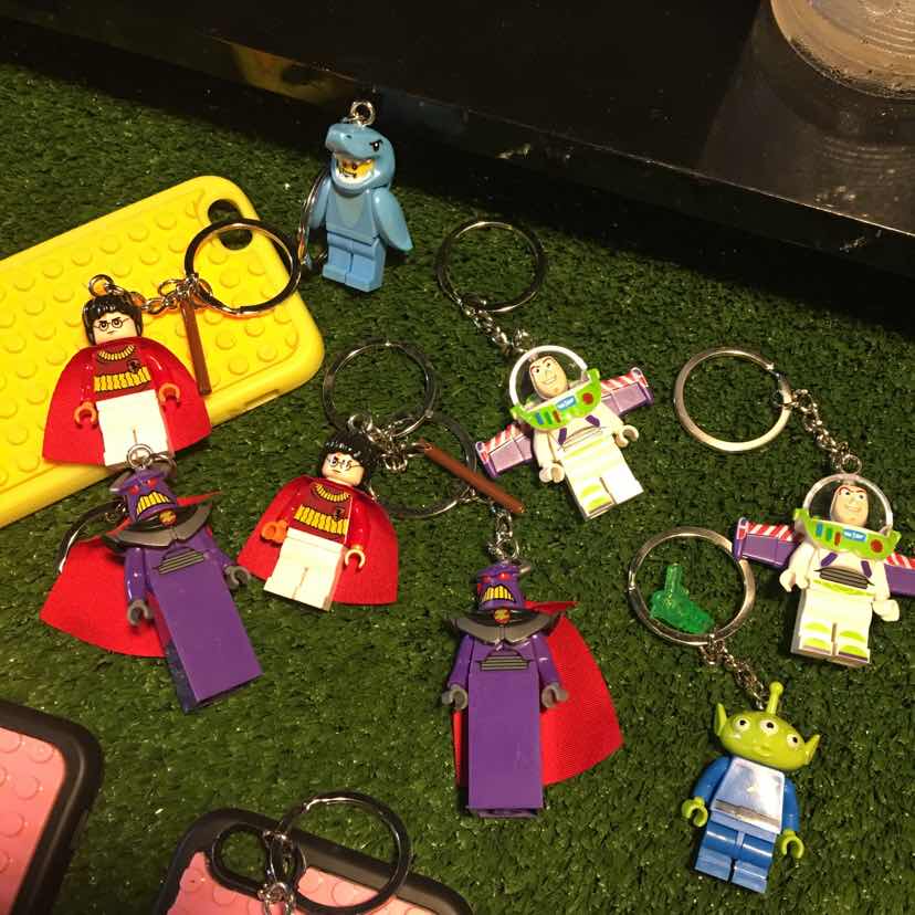 Overseas purchase of big characters in my heart pure handmade to customize super cute lego key chain 