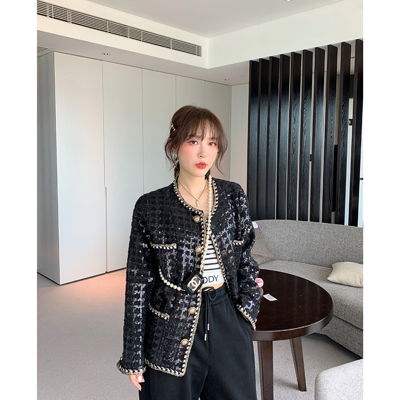 In momo2021 new early autumn lazy style coat women's fashion temperament round neck top single breasted design trend