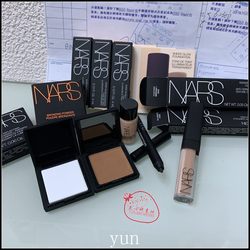 Counter ຕົວຢ່າງ NARS Nude Light Powder, Contouring Bronze, LAGUNA Concealer Pen, Eyeliner, Foundation