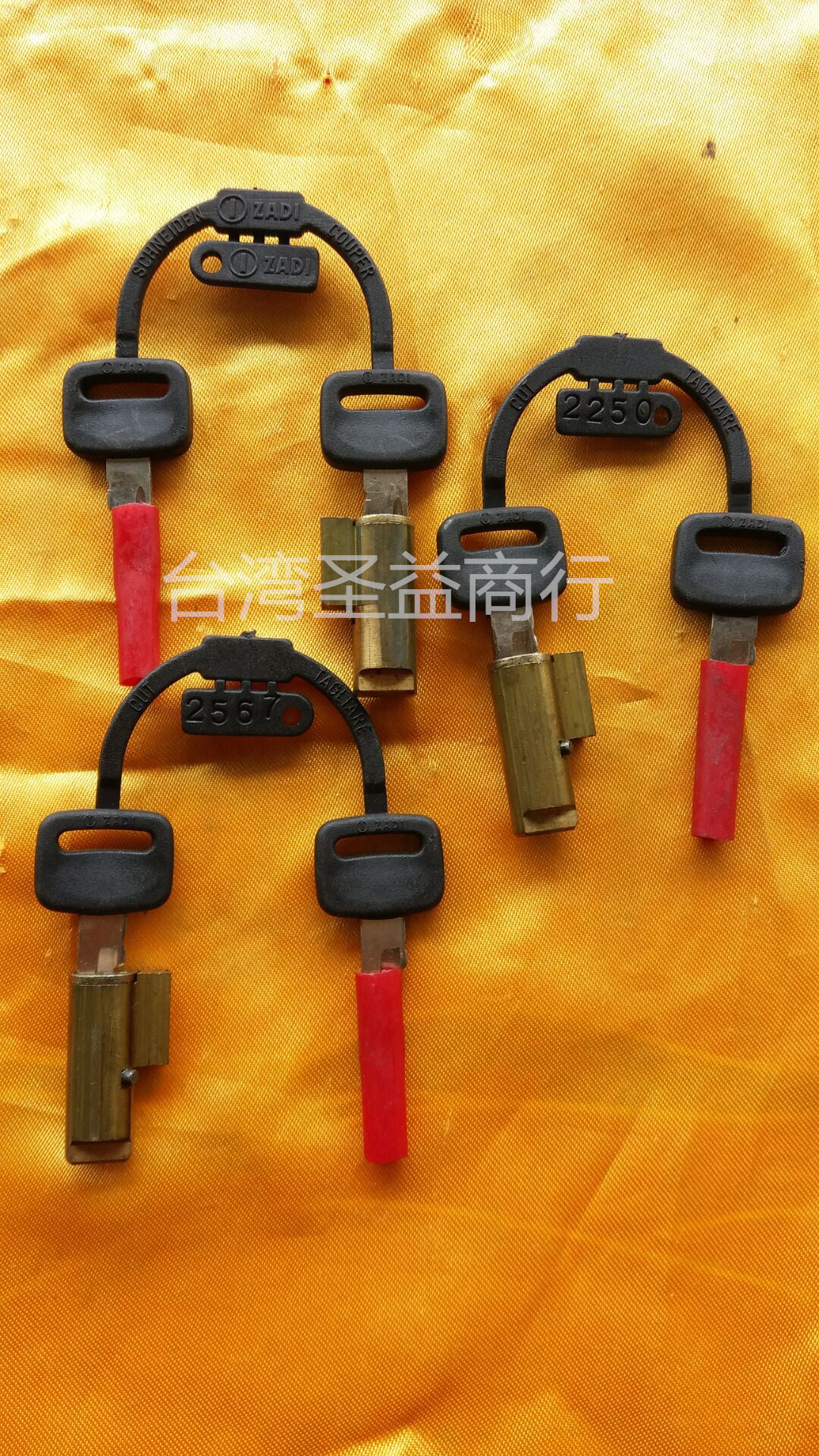 Biya Jiuba Fuba Liba Qiaobao lion head lock set lock Italian original