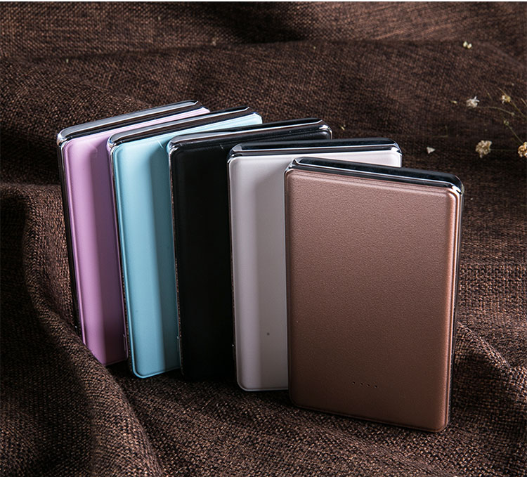 Bán đảo hộp sắt sạc kho báu siêu mỏng di động 10000 mAh dung lượng lớn điện thoại di động Apple điện thoại di động phổ kê kê Huawei vivo / oppo sạc nhanh kho báu logo tùy chỉnh chính hãng
