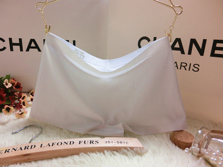 Slip en soie Ice - Ref 641523 Image 36