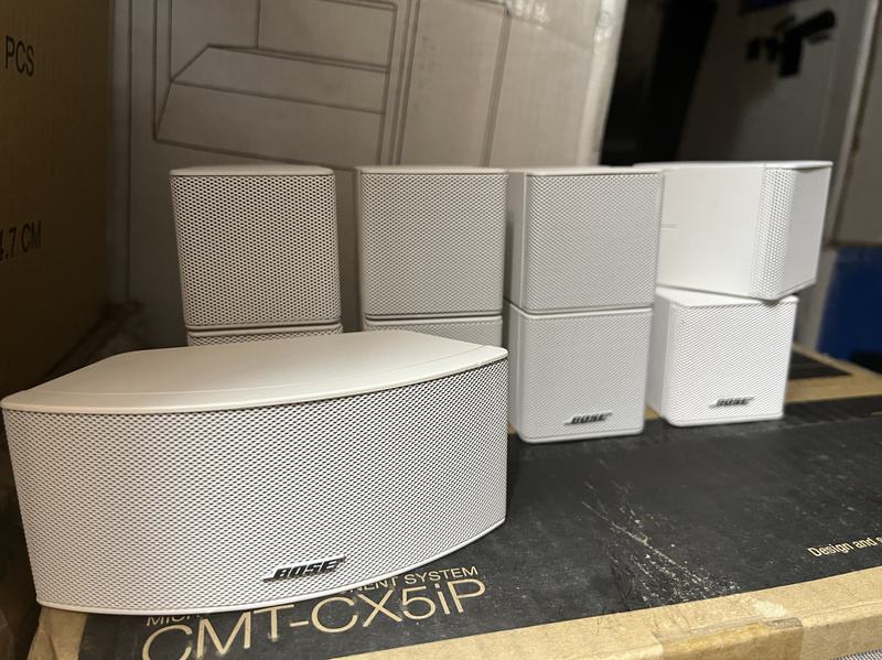 Bose Jewel Cube to Treasure Box Center Channel Speaker Classic Satellite Speaker 5.1 Home Theater Bose Jewel Cube to Treasure Box Center Channel Speaker Classic Satellite Speaker 5.1 Home Theater