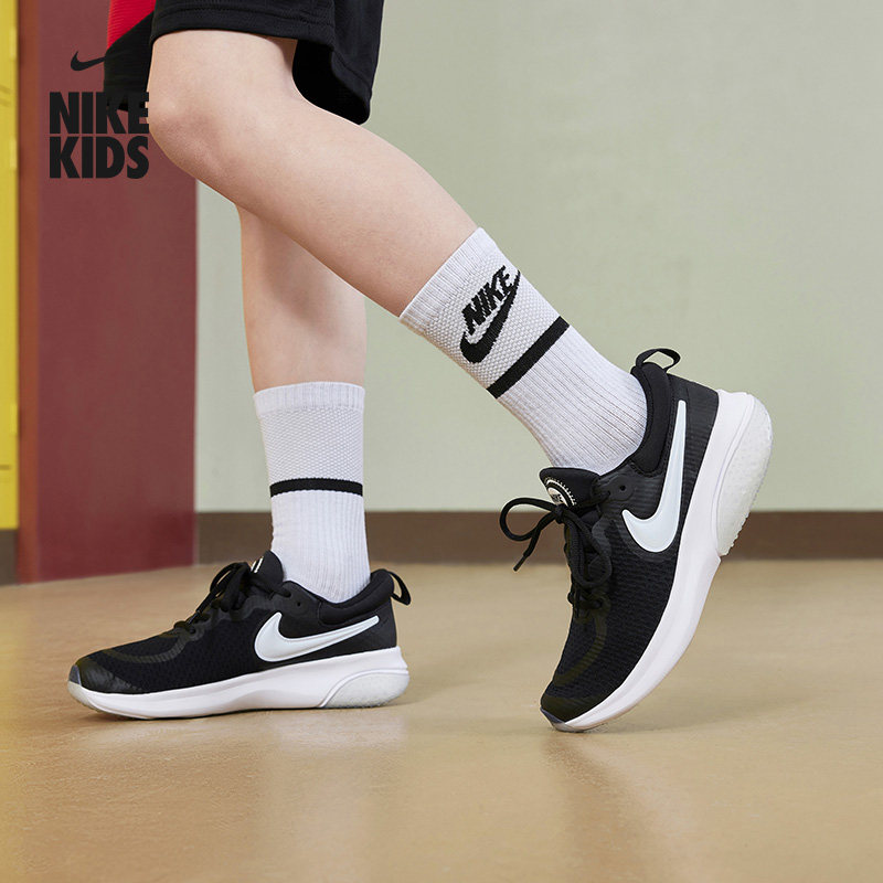 Nike 儿童 PROJECT POD 透气跑步鞋 图1