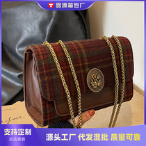This years popular small bags for women in autumn and winter are versatile 2023 new fashion woolen chain shoulder crossbody bag small square bag