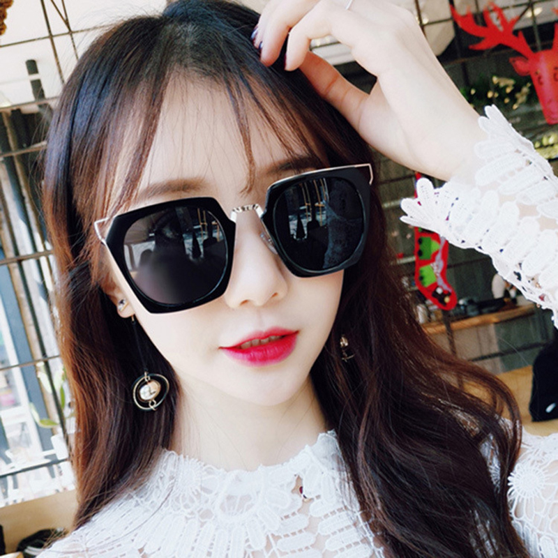 2021 new GM sunglasses Korean version of the tide star net red with sunglasses female summer round face anti-UV strong light