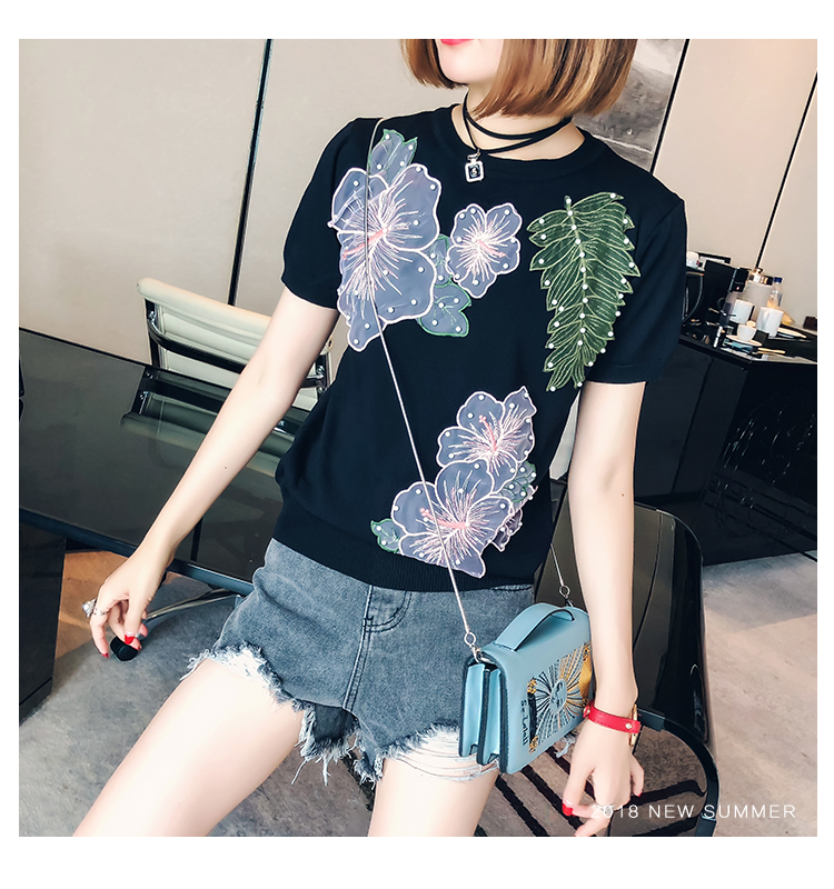 Mùa hè 2018 mới của phụ nữ vòng cổ đa năng smock handmade ren hoa đính cườm áo thun nữ áo gile len