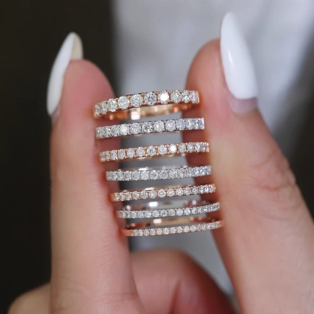 Кольцо с бриллиантами розовое золото 10ct размер 8