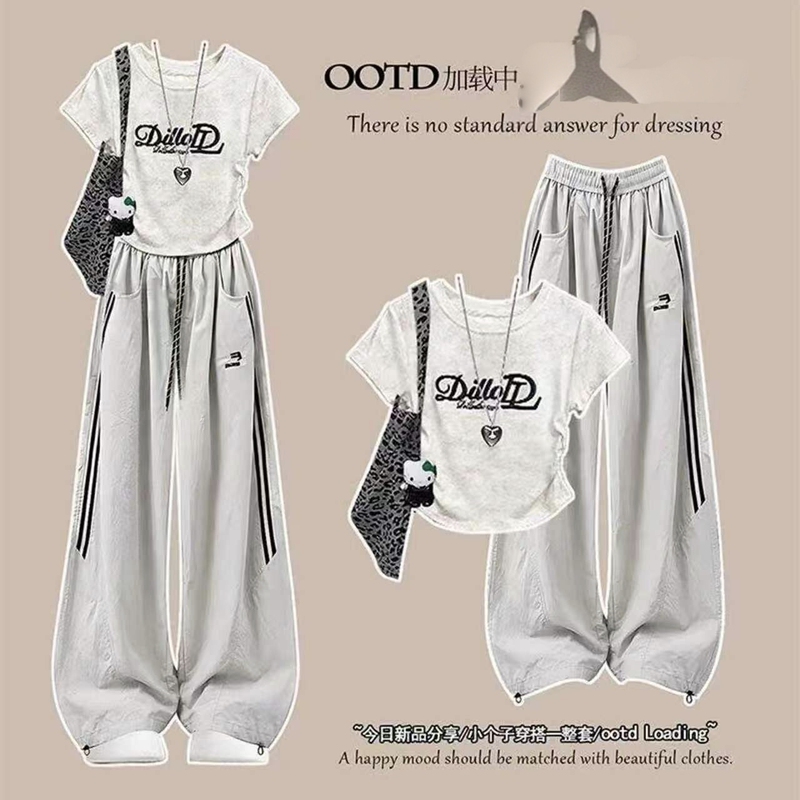 Super Stylish Sports Suit for Women, New Summer Korean Style Student Short-Sleeve T-Shirt + Cool Cargo Pants Two-Piece Set Super Stylish Sports Suit for Women, New Summer Korean Style Student Short-Sleeve T-Shirt + Cool Cargo Pants Two-Piece Set
