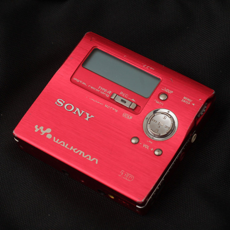 珍藏版火焰橙SONY MD Walkman MZ-R50，音乐爱好者的终极收藏🔥-MD-淘宝