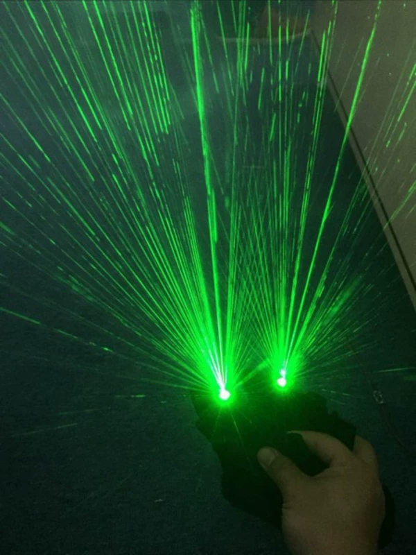 Găng tay Laser Găng tay Laser Thiết bị sân khấu Đạo cụ biểu diễn đầu Laser