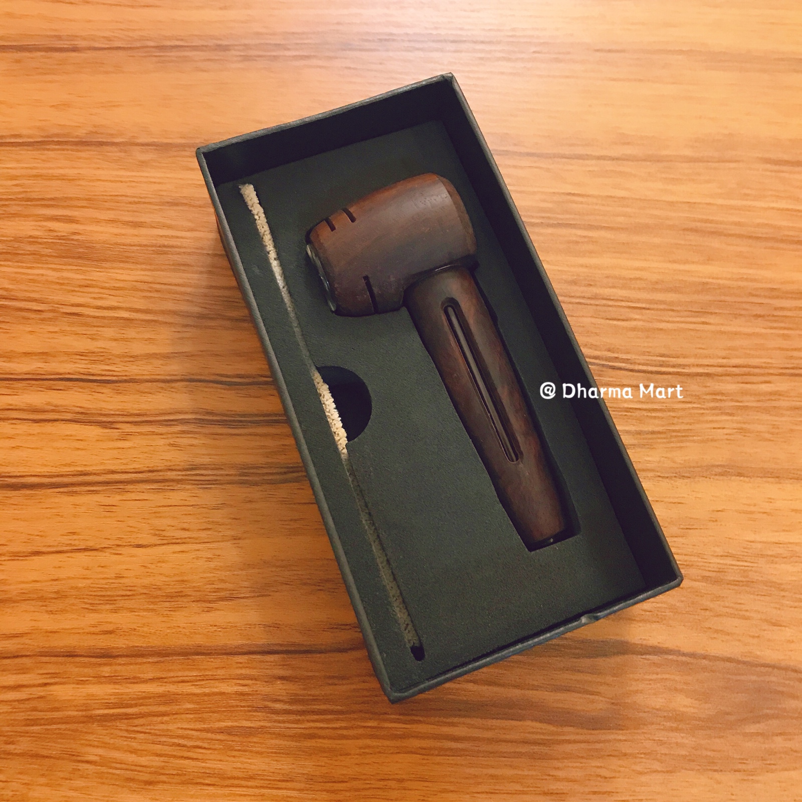 Wood-tobacco-tobacco-fighting gift box sets in the box.