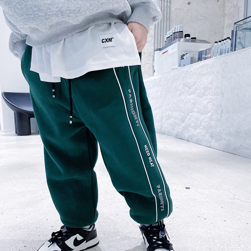 2022 winter new children's casual pants Korean style trendy fleece casual pants boys super warm high street sports pants