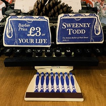  Love and peace barber Todd manual razor Barber tool original gift box of 16 matches