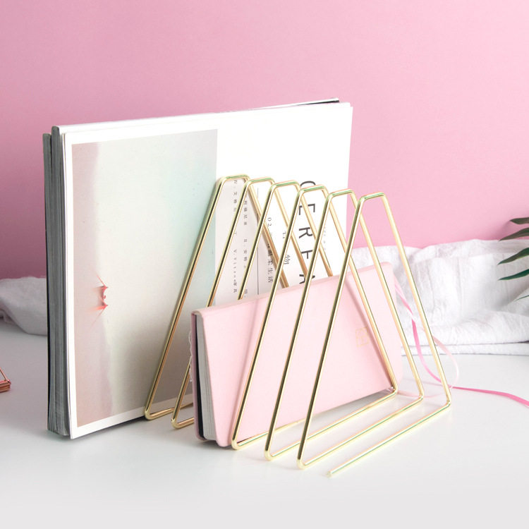 Retractable iron elastic bookshelf creative ins office electroplated metal desktop book holder reliable as a bookshelf