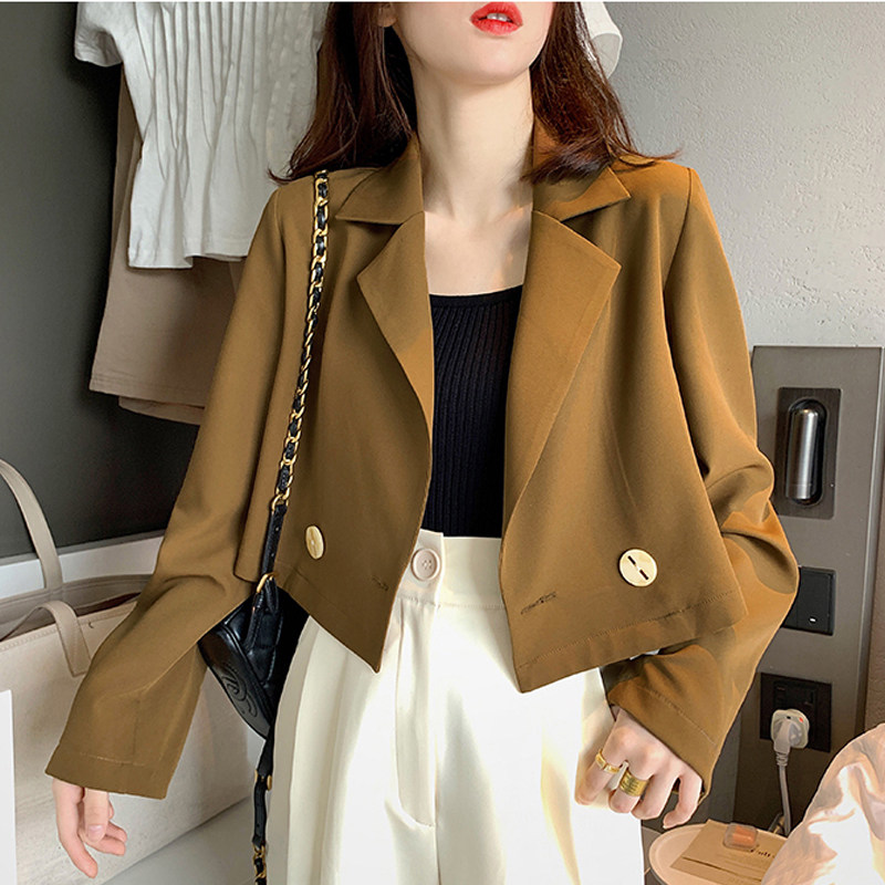 Brand counter shopping mall foreign trade big brand tail single clearance pick up leaky suit jacket women's short model 2022 spring spring new model