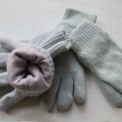 Small stain foreign trade women's thick double-layer warm simple solid color mitten gloves