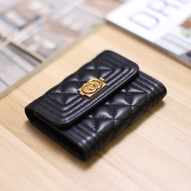 2022 Young Lingjiao Sheep Wallet Female refined upscale European and American retro - paste hitch short wallet in tide