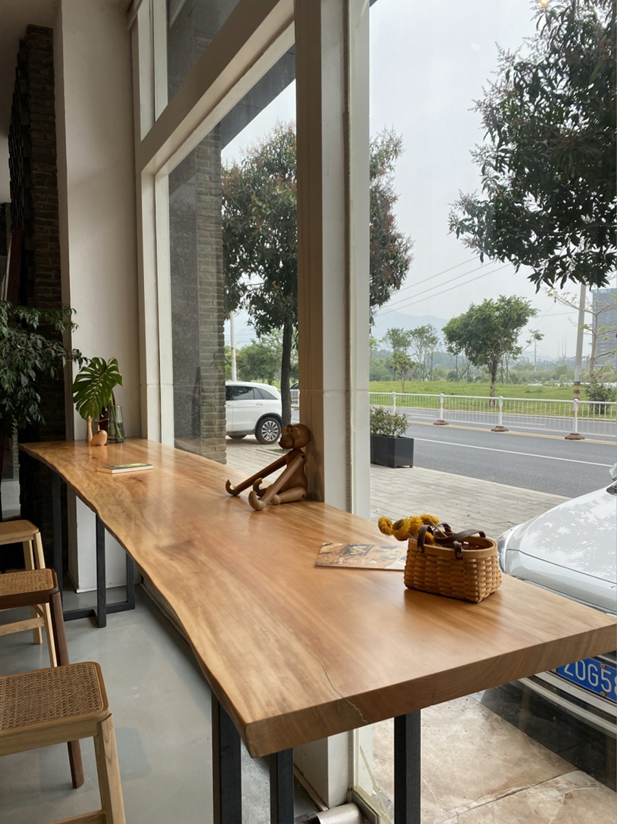 American whole board original solid wood bar table close to wall Iron art strip Bar table Home Milk Tea Shop High Foot Table And Chairs Combination