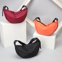 New Joker shoulder bag casual messenger bag dumpling bag waist bag street trend Oxford cloth mobile phone bag sports