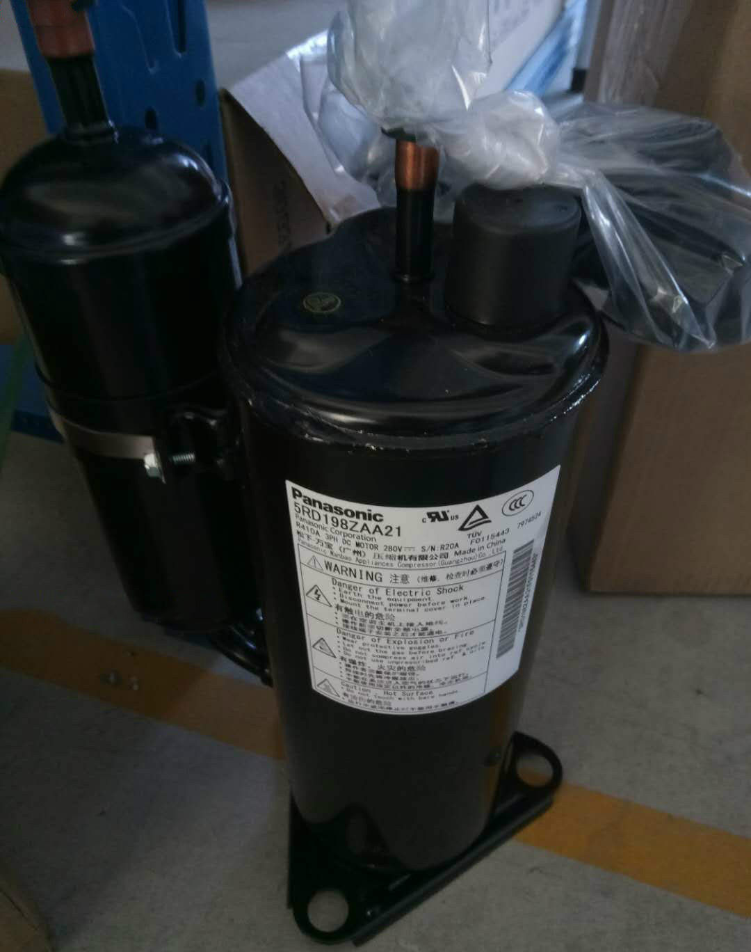 5RD198ZAA21 is suitable for 5RD132ZAA21 5RD160ZBA21 conversion frequency 2 air conditioning refrigeration compressor