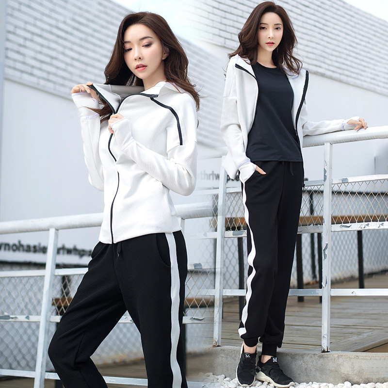 White Sports Fitness Suit Woman Early Fall Large Size Casual Loose Running Fitness Suit Four Sets Of Cardiovert Hoodie