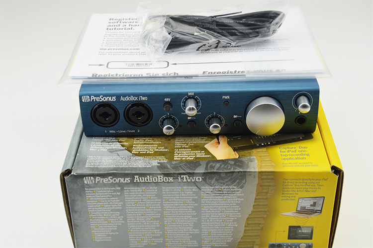 PreSonus ITwo Audio Interface Acoustic Card Guitar Recording USB External Professional Independent Sound Card Computer