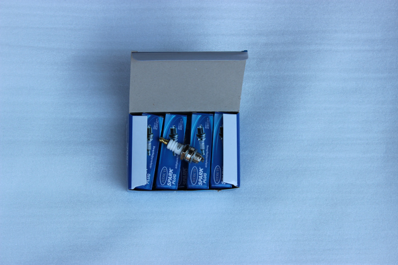 Mini locomotive accessories modified small off-road vehicle and small sports car 49CC engine spark plug