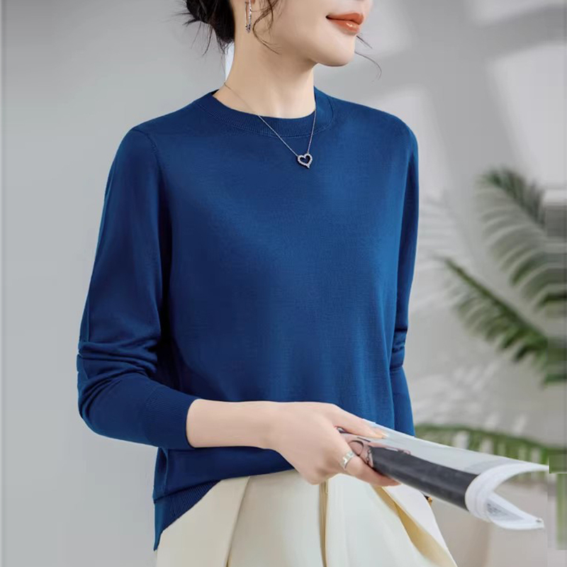Merino Fine-Spun Ultra-Fine Mercerized Pure Wool Sweater for Women, Thin Style for Spring and Autumn, Low Round Neck Knit Sweater, Inner Layer Base Shirt
