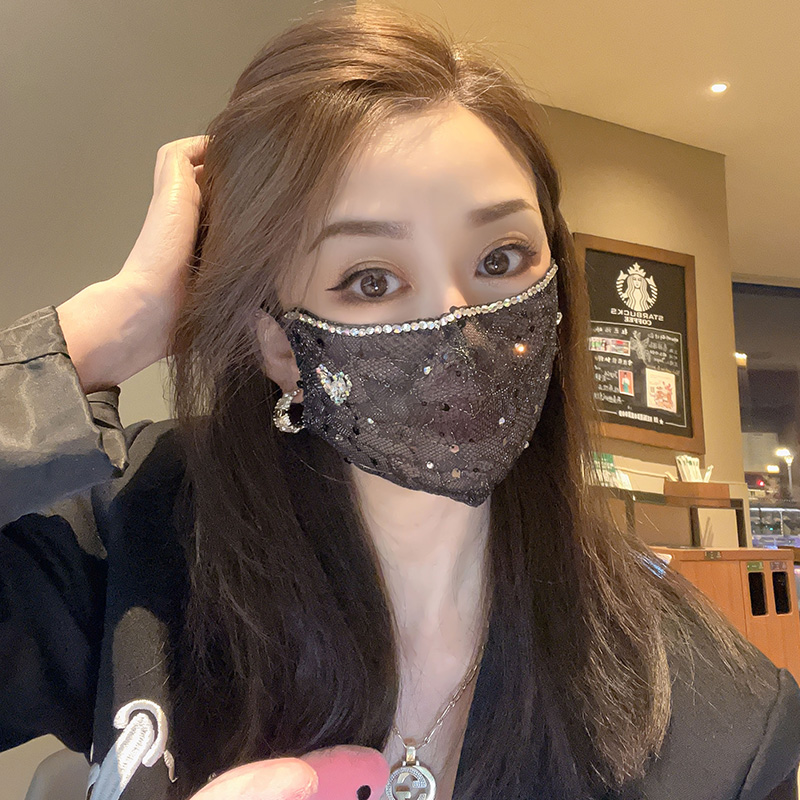 2024年夏新作レースダイヤモンドハート通気性ネットレッド装飾マスクファッションスタイルパーソナライズベールマスク