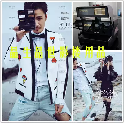 Polaroid props camera photo studio brigade wedding photography retro literary Photo Red Polaroid window ornaments