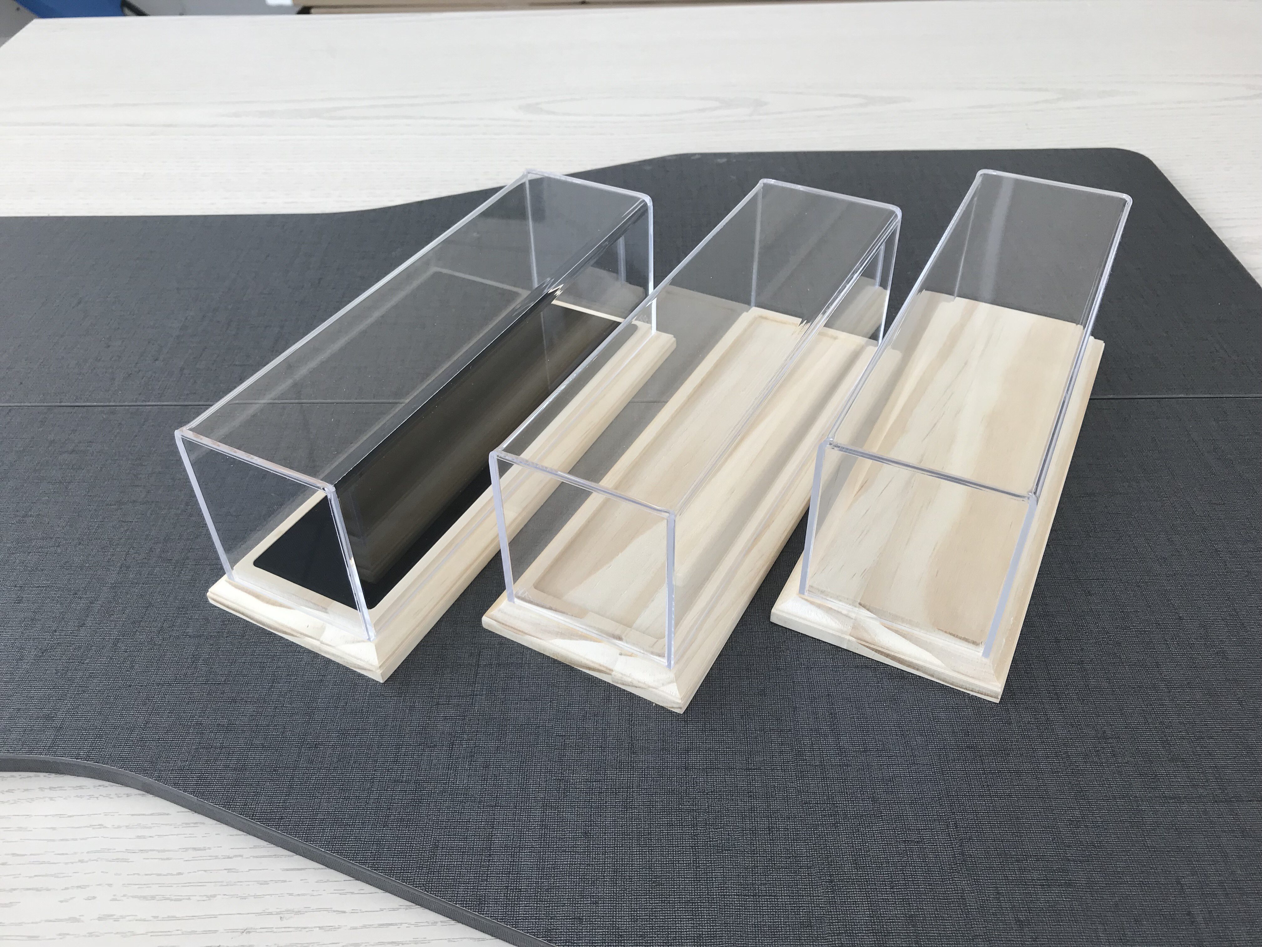 Display case of the ship tank aircraft model 16x6x7cm