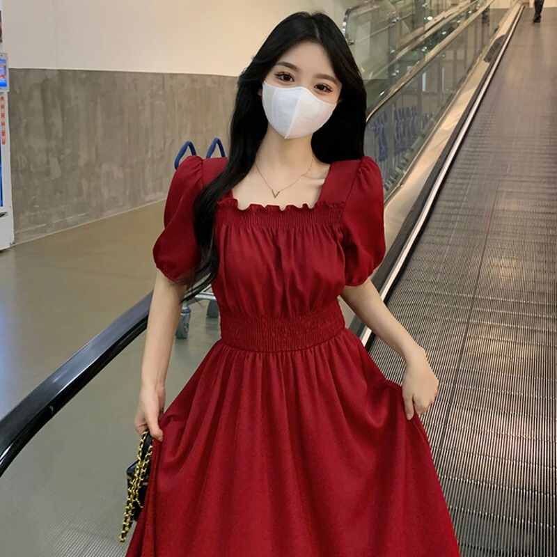 Plus Size Square Neck Red Dress for Women, New Summer Hepburn Style, Elegant Waist-Cinching Slimming Puff Sleeve Long Dress