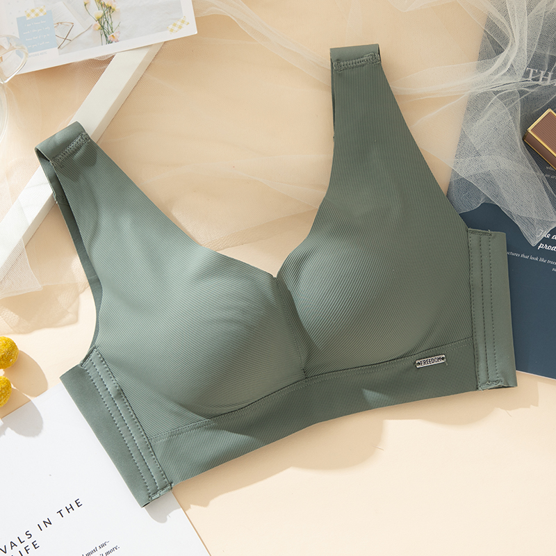 Underwear women's small breasts gather no steel ring adjustment type underwear cover to receive auxiliary breast vest models no trace beautiful back flat chest special
