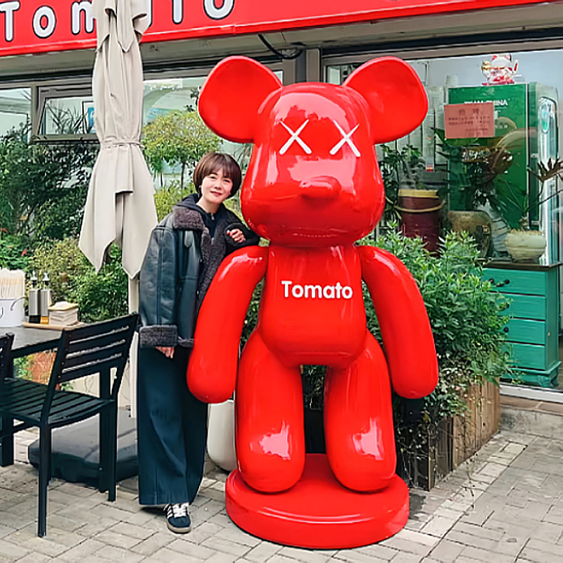 Violent Bear Kaws Doll Large Sculpture for Hair Salons, Bars, Trendy Shops, Front Door, Living Room Display Decoration