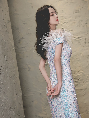 Белое модное платье, блестки для ногтей, подходит для подростков, набивка пером, яркий броский стиль, подарок на день рождения, легкий роскошный стиль