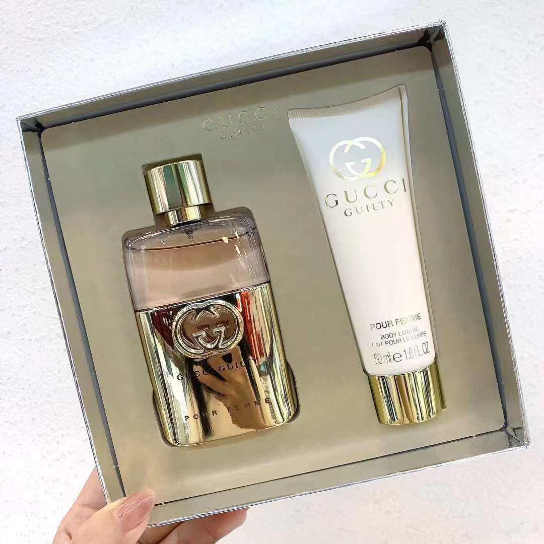 Gucci 2024圣诞罪爱女士香氛礼盒：一瓶香水，一种诱惑_香水_淘宝美妆网