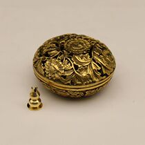 Copper incense burner Pure copper antique copper incense burner Home copper aromatherapy stove incense burner Sandalwood furnace Agarwood furnace send incense holder