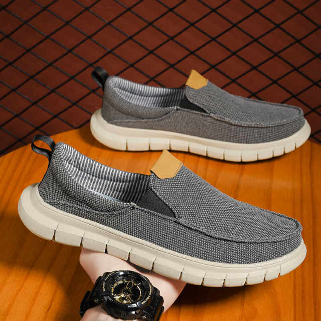 ເກີບຜູ້ຊາຍ Huilirui summer wide fat foot cloth shoes 45 slip-on 46 soft bottom extra large size 47 casual lazy canvas shoes