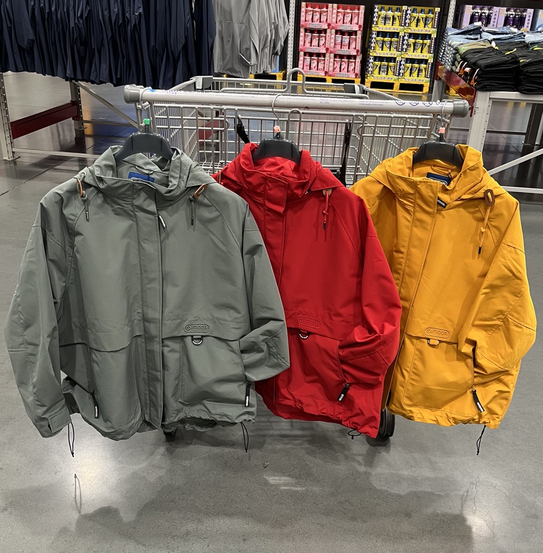 Sam's Purchasing Service: Outdoor European Island Women's Woven Windproof Jacket
