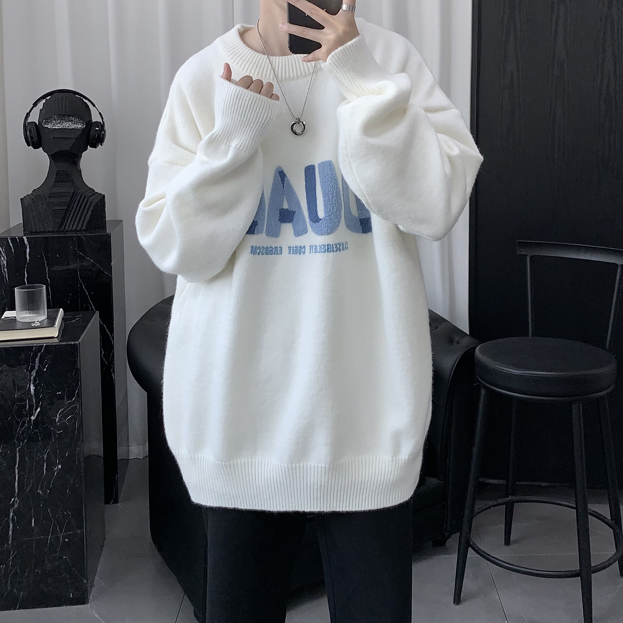 Soft and soft sweaters Men's autumn and winter style Korean version Trend Inn Wind Day Department 100 lap-led knit-jersey men's undershirt