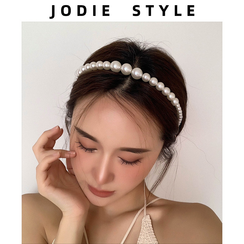 French-style minimalist large pearl headband, Korean-style hair clip, elegant retro look, perfect for going out and tidying up hair.