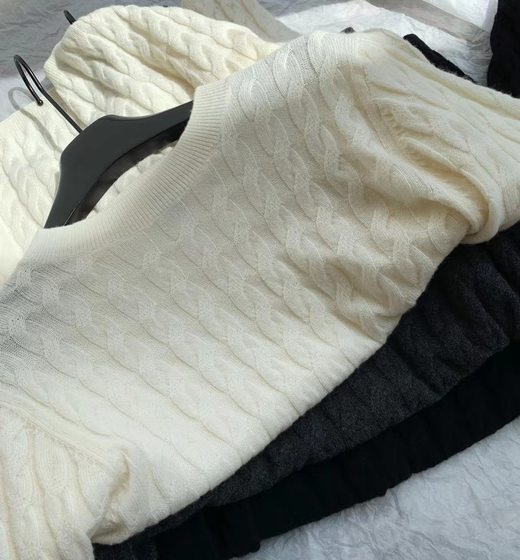 Self-recommended imported cashmere wool yarn cashmere sweater thin sweater ~ 2023 autumn and winter style