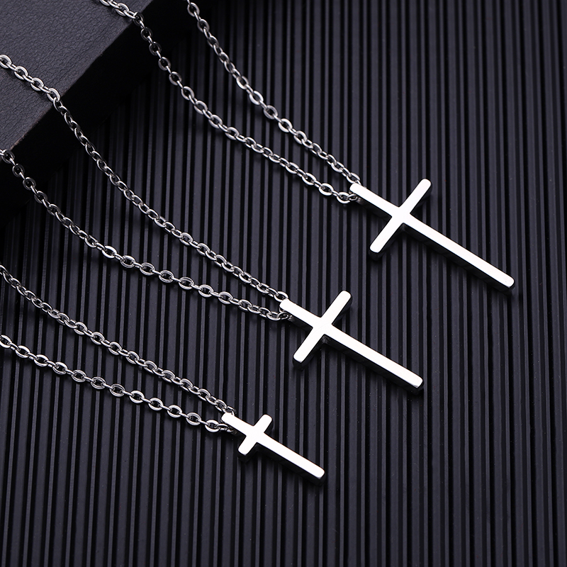 クロスネックレスメンズオールマッチヒップホップチタンスチールカップルペンダントセーターチェーンアメリカンヒップホップネックレスアクセサリートレンド