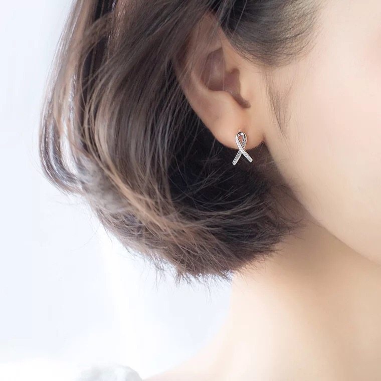 MICY sterling silver S925 earrings for women Korean edition small fresh diamond cross line earrings temperament simple knot earrings